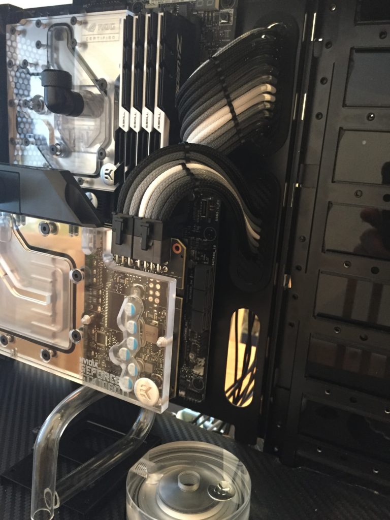 Cable Combs in Carbon fibre for awesome cable management MDPC-X sleeved